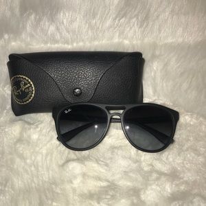 Ray-Ban Women Black Matte Sunglasses